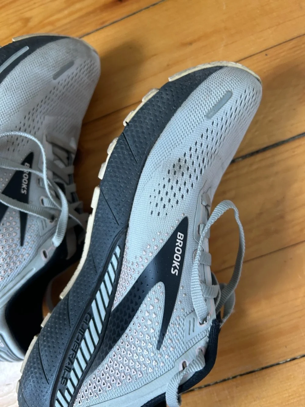 Sold - Picture 3 of 11